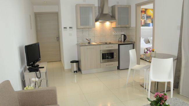 Frixos Suites Hotel Apts โวโรคลินิ โลโก้ รูปภาพ